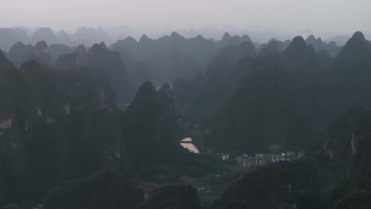 广西桂林山峦山峰喀斯特地貌风光视频素材模板下载