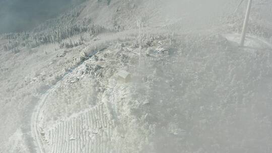 航拍冬季东白山雪景