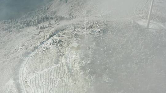航拍冬季东白山雪景视频素材模板下载