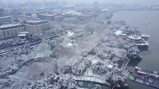 断桥 北山路 保俶塔 雪景 航拍 3