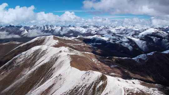 四川川西子梅垭口贡嘎雪山航拍视频