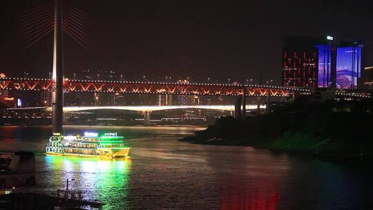 轮船 城市 夜景