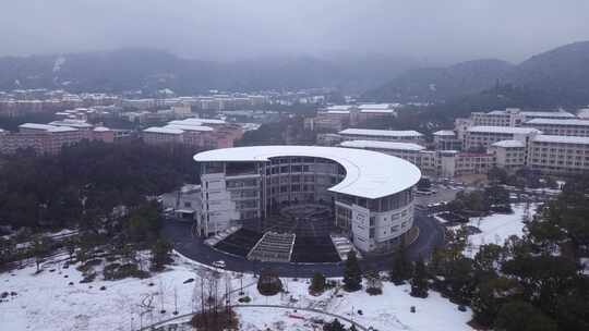 浙江农林大学冬季唯美雪景风景航拍