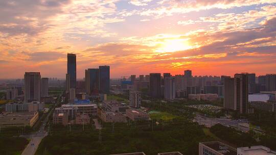 航拍城市夕阳晚霞