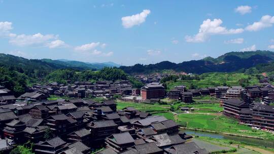 4k 航拍三江侗族程阳八寨古村落田园风光