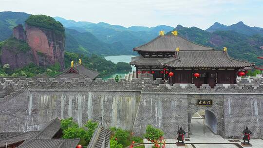 上饶铜钹山鹊桥谷景区建筑群