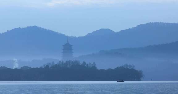 杭州西湖清晨雷峰塔远景