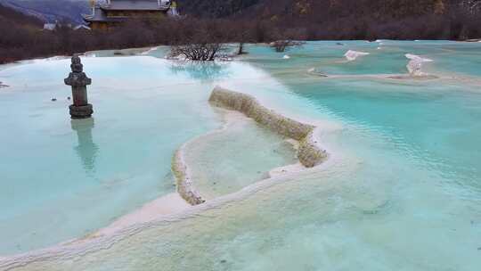 4K航拍四川九寨沟黄龙景区五彩池