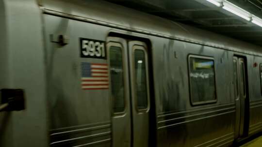 地铁，安德格兰德车站，纽约，站台