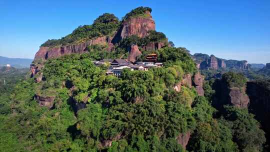 航拍韶关丹霞地貌 丹霞山阳元峰长老峰景区