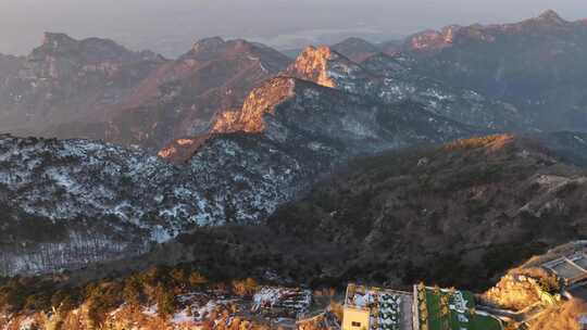 春节期间，泰山景色美