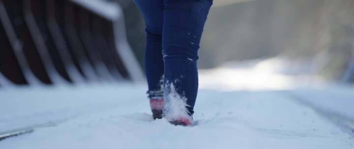 脚，女人，走路，雪