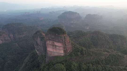 航拍广东韶关丹霞山惋惜夕阳