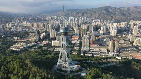 青海西宁浦宁之珠电视塔地标建筑城市风光视频素材模板下载