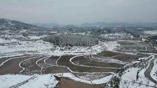 航拍自然风光冬季乡村田野