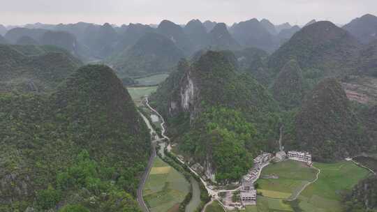 贵州安顺龙宫景区万峰林自然风光航拍