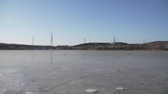 结冰的河面 冬天视频素材模板下载