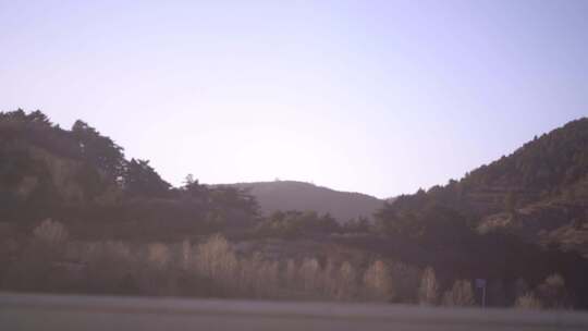 行车视角 窗外风景 山川 黄土高原 车窗外