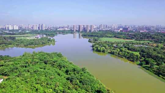 成都青龙湖湿地公园清晨白昼航拍