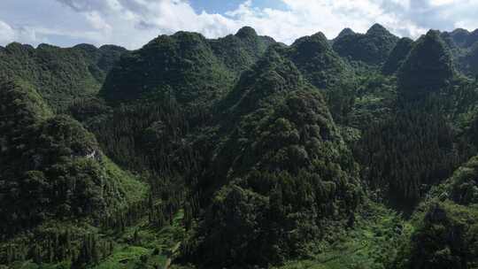 贵州兴义万峰林，十万大山航拍