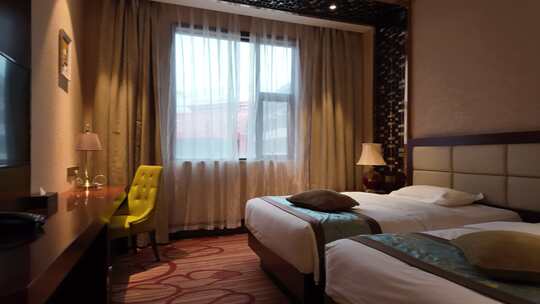 酒店双床卧室室内场景