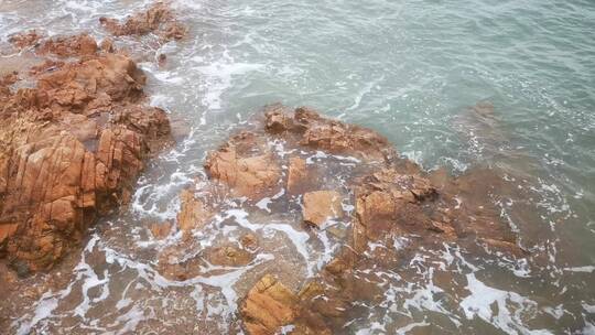 实拍 礁石 大海 海浪 浪花