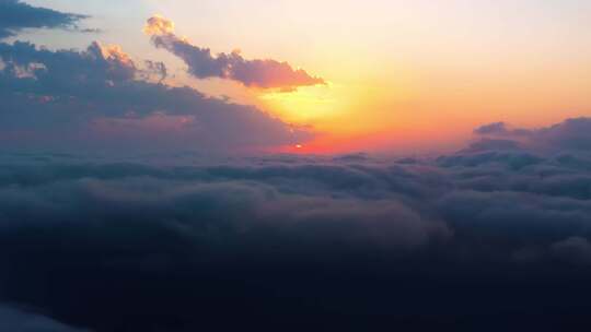 高空壮丽云层景象