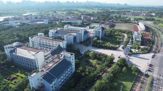 航拍雁山的大学院校和高校视频素材模板下载