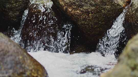 山涧山泉水清泉流水