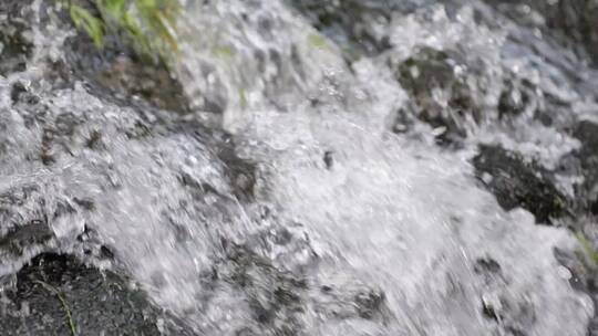 河谷大自然山泉水