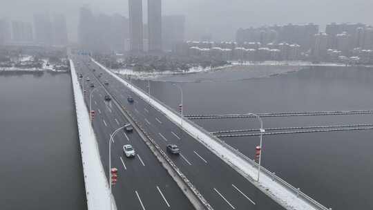 武汉沙湖大桥大雪航拍