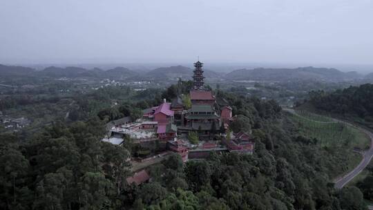 高清航拍眉山彭祖山自然风光塔