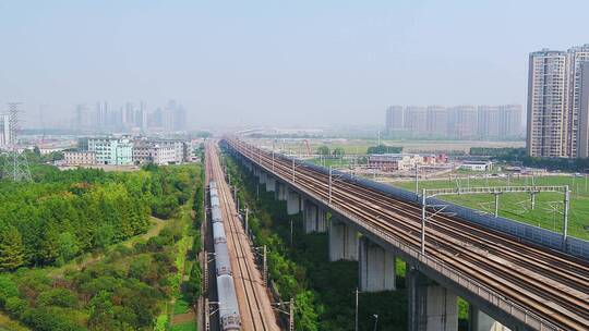 航拍杭州萧山开发区高速电气化铁路高架