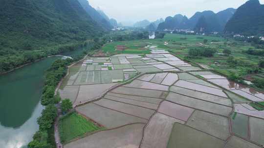 广西桂林遇龙河风景区风光