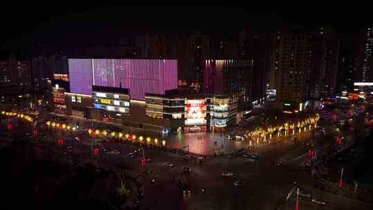 万悦城北门夜景灯光璀璨景象