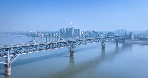 九江长江大桥钢桁梁拱桥特写航拍定向延时