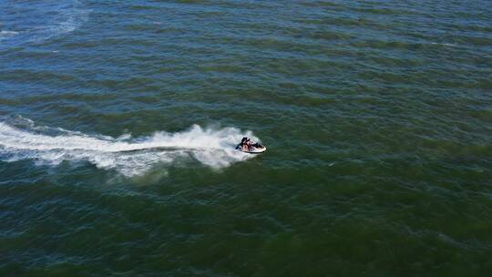 【原创4K】航拍水上摩托视频素材模板下载