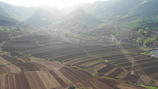 东北山区黑土地耕地航拍视频素材模板下载