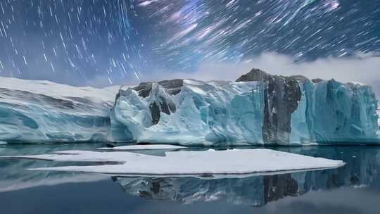 冰山映月 星空流动 极地光影魅力