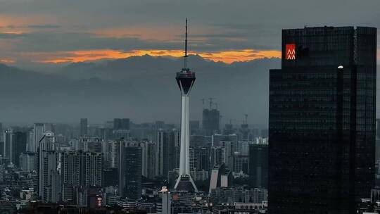 灯光璀璨的夜景航拍，新城夜晚动感迷人