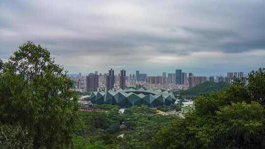 雨后的深圳大运中心延时