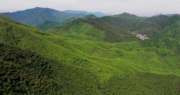 杭州余杭黄湖王位山春天航拍