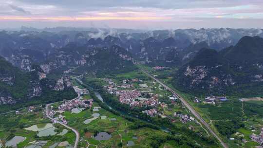 大自然山川野喀斯特地貌广西风光