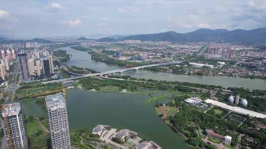 福建漳州城市蓝天白云城市建设高楼航拍