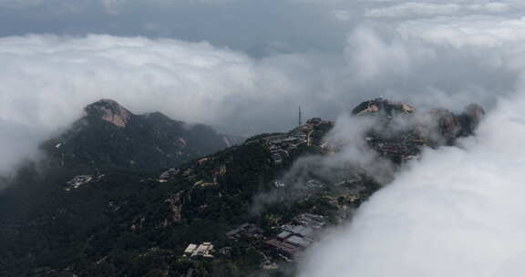 航拍山东泰山日出云海