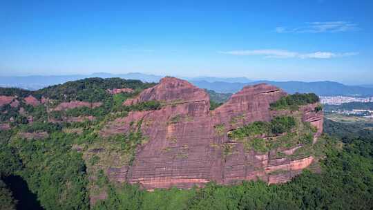 航拍韶关丹霞地貌丹霞山阳元峰长老峰景区