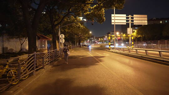 上海闵行区马路街景