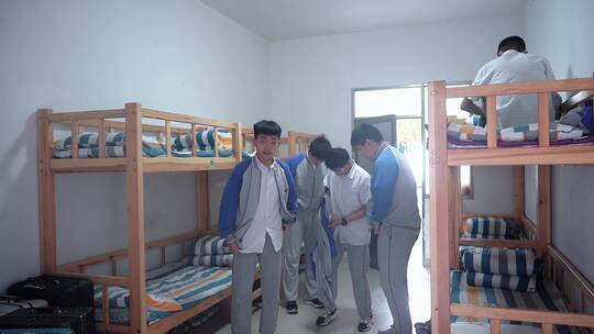 中学生宿舍