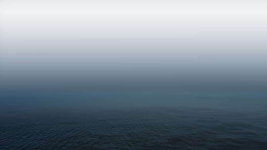 神秘海上的薄雾
