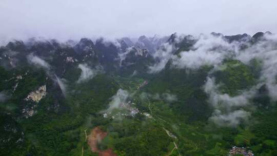 航拍雨后群山云雾缭绕山峦叠嶂山脉山川